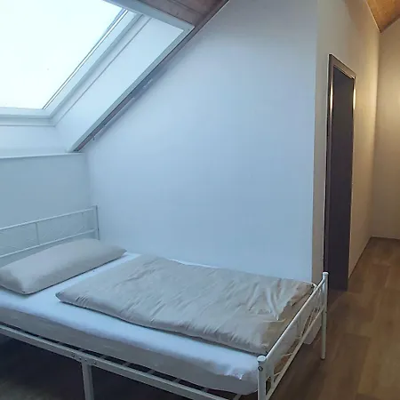 Διαμέρισμα In Pertersaurach-langenloh Bei Nuernberg *