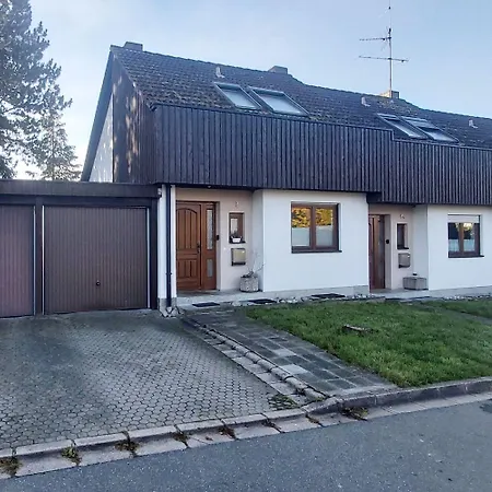 In Pertersaurach-langenloh Bei Nuernberg Διαμέρισμα Petersaurach